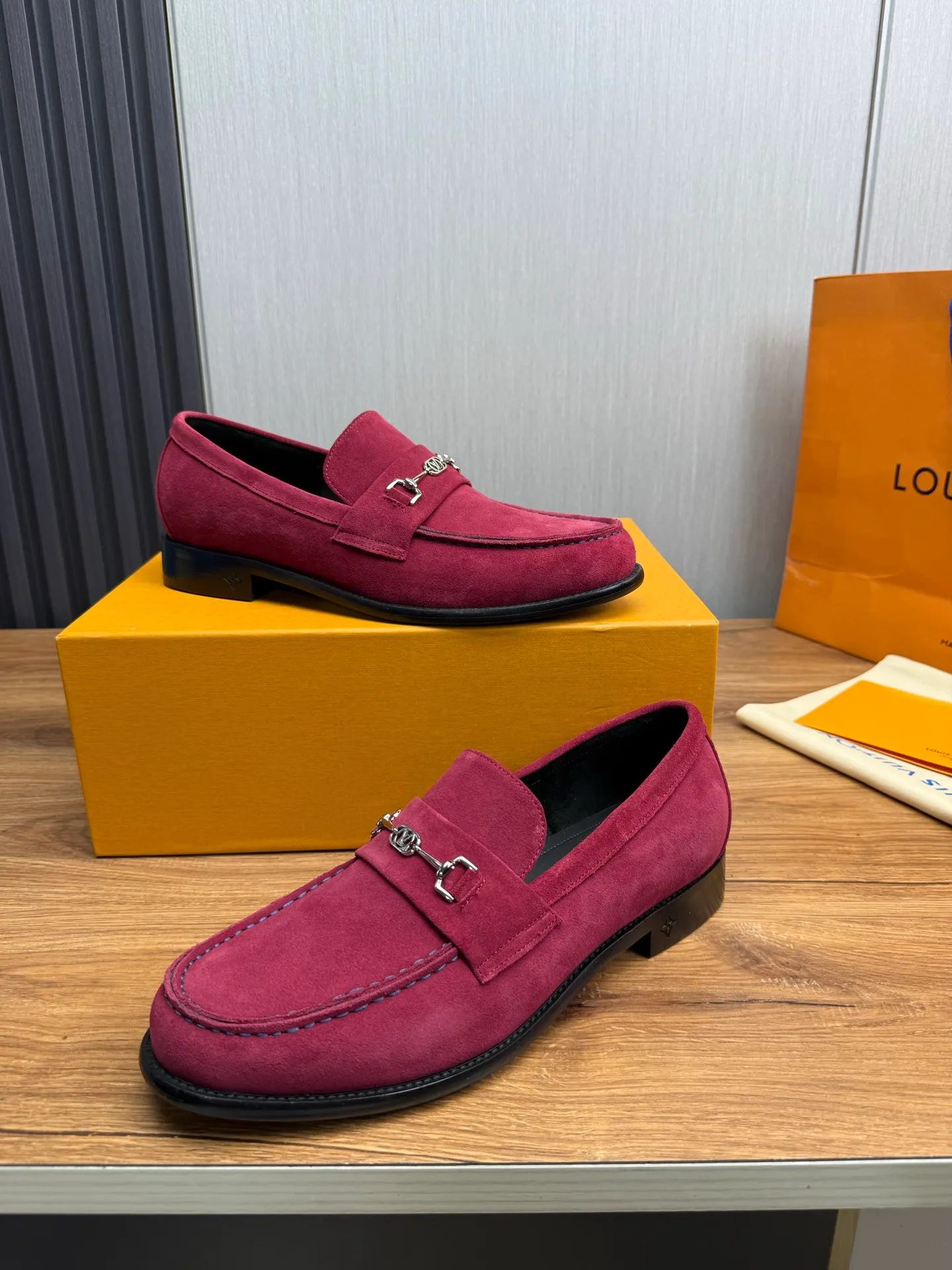 Factory 660💰 LV. Men's business casual leather shoes, all made of imported original brand leather, just to create a more comfortable wearing experience, original non-slip and wear-resistant outsole ✔️16-45 (38.45 non-returnable)